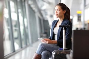 Moderne Frauen Outfits für die Bewerbung. Ideal für das Bewerbungsgespräch: Das sind Blazer, Blusen, Kleider, Röcke, Schuhe und Handtaschen, die einen perfekten Eindruck machen. Vom Bewerbungsfoto bis zum Vorstellungsgespräch.