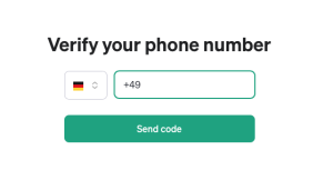 Bildschirmfoto eines Verifizierungsfensters, in dem Nutzer aufgefordert werden, zur Erstellung eines Kontos bei ChatGPT ihre Telefonnummer mit der deutschen Ländervorwahl einzugeben und einen Verifizierungscode anzufordern.