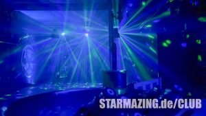 Große Hallenfläche im Club Mönchengladbach mit kreativen Nutzungsmöglichkeiten