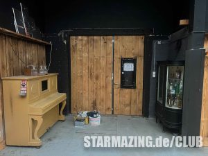 Eingangsbereich des Club Mönchengladbach mit direktem Zugang zur Halle