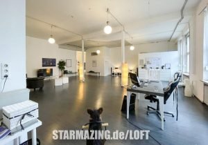 Offener, heller Loft-Raum mit Kombinutzung für Büro und Wohnen