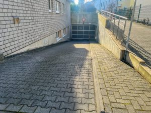 Einfahrt Tiefgarage Pestalozzistraße 76 in 41236 Mönchengladbach-Rheydt