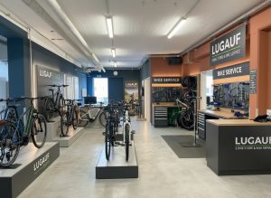Halle mit Büro in Mönchengladbach – Gewerbehalle mit Bürofläche für Lager, Produktion oder Ausstellung